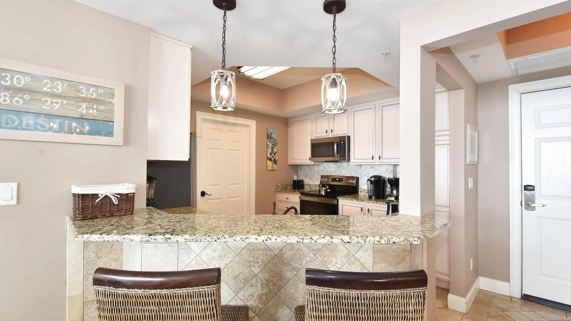 Silver Beach Towers E1005 Destin Apartment